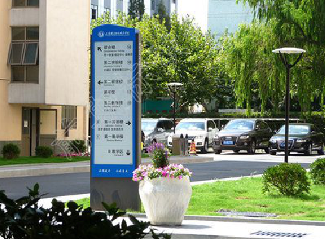 河口传统的学校标识系统有什么问题？